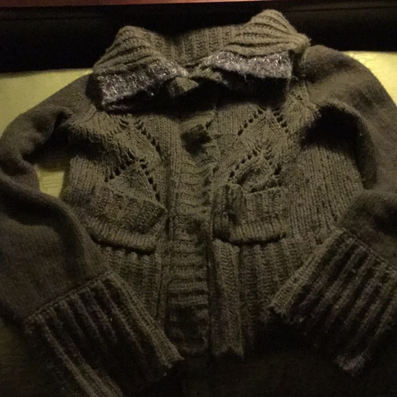 Free People Sweaters - Free People green cable knit sweater with snaps